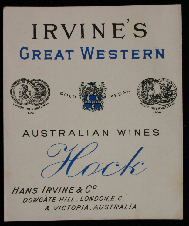 Plakat, das "Irvines Große Western Australian Wines Hock" mit Firmenlogos und Text ankündigt, der verschiedene Weinarten angibt.