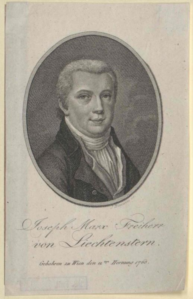 Porträt von Joseph Marx Freicher von Liechtenstein, einem deutschen Komponisten, der einen schwarzen Anzug und ein weißes Hemd trägt und einen ernsten Gesichtsausdruck hat, hält ein Blatt Papier in der Hand.