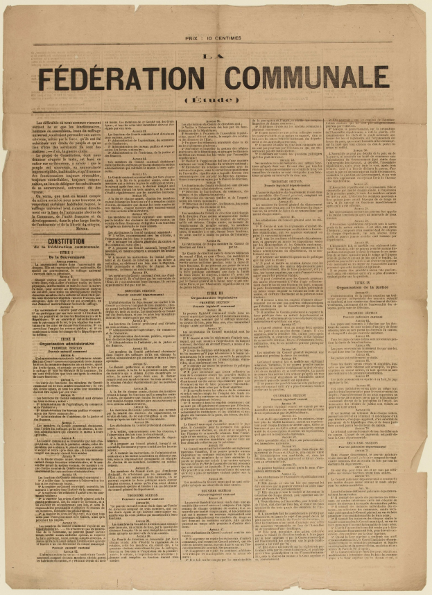 Gelblicher alter Zeitungsartikel mit "Föderation Communale" in fetter schwarzer Schrift auf einem hellen cremefarbenen Hintergrund.